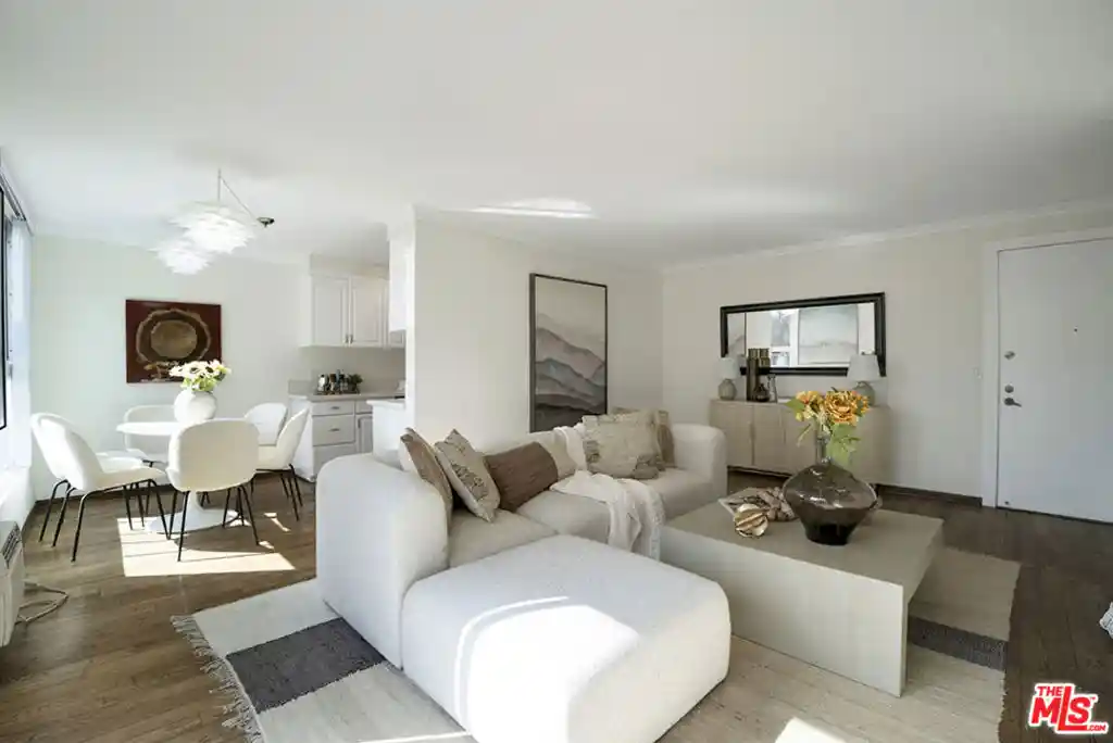 Condo for sale at 525 N Sycamore Ave #306, Los Angeles, CA 90036 | MLS# 26994399