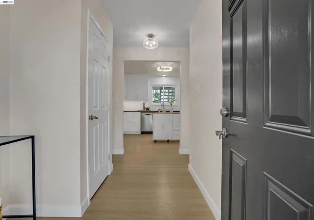 Photo 3 of Single family home for sale at 955 Via Seville, Livermore, CA 94550 | MLS# 41150488 | Listing updated on 2026-10-08