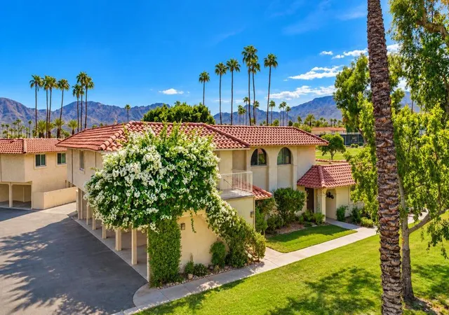 Townhouse for sale at 73145 Alice Marble Ln, Palm Desert, CA 92260 | MLS# 219153929DA