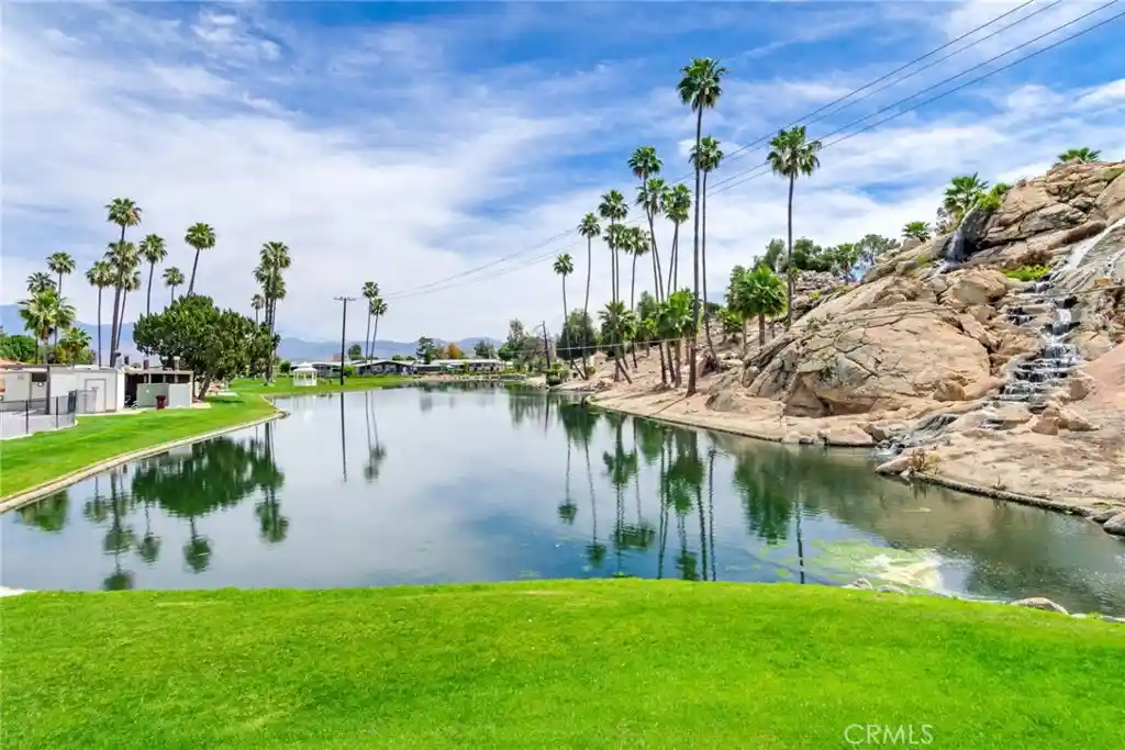 Photo 1 of Sale Pending at 5001 Florida Ave #724, Hemet, CA 92545 | MLS# SW26218281 | Listing updated on 2026-10-23