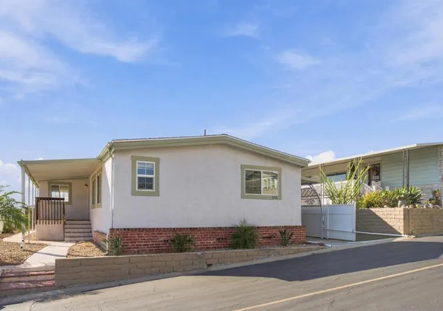 Photo 2 of Manufactured home for sale at 1401 El Norte Pkwy #SPC198, San Marcos, CA 92069 | MLS# 260024362SD | Listing updated on 2026-10-07