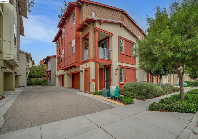 Photo 3 of Condo for sale at 772 Tranquility Cir #1, Livermore, CA 94551 | MLS# 41150500 | Listing updated on 2026-10-09