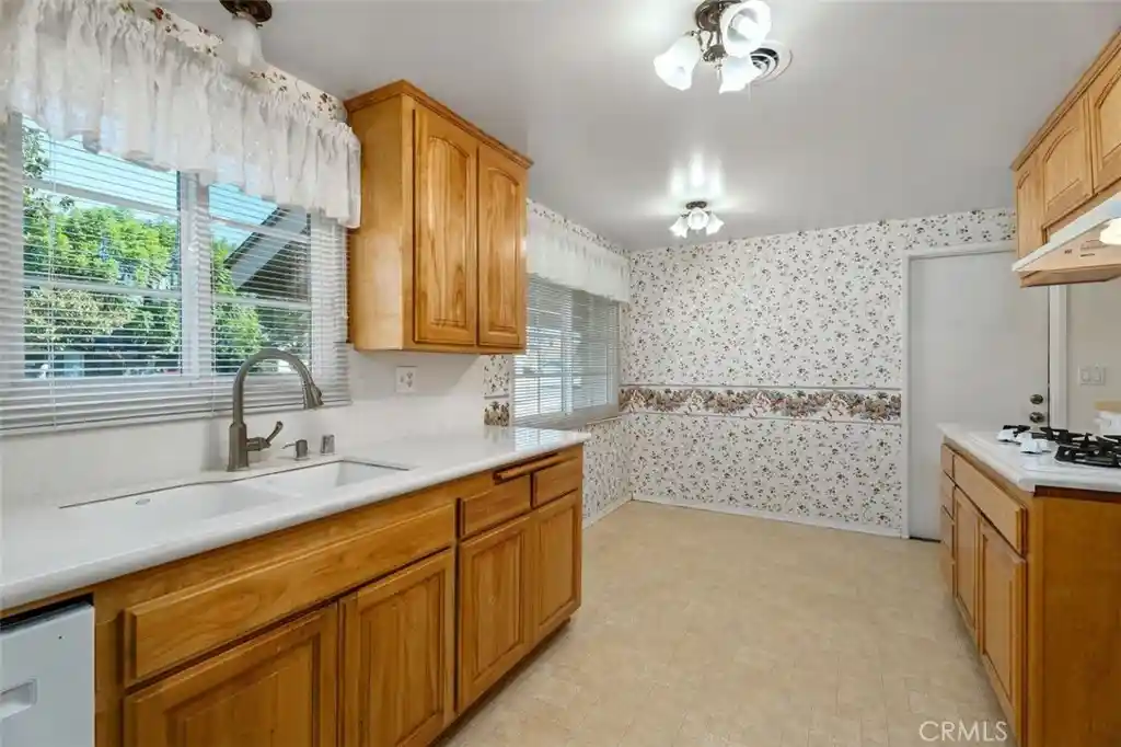 Photo 1 of Sale Pending at 2736 E Coolidge, Orange, CA 92867 | MLS# PW26218177 | Listing updated on 2026-10-28
