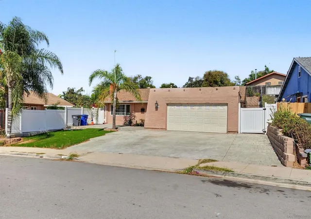Photo 3 of Single family home for sale at 2539 Trace Rd, Spring Valley, CA 91978 | MLS# 260024364SD | Listing updated on 2026-10-07