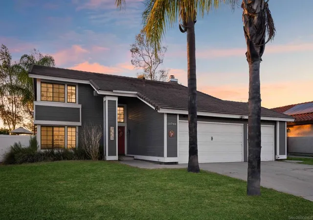 Single family home for sale at 10790 Oakbend Dr, San Diego, CA 92131 | MLS# 260024367SD