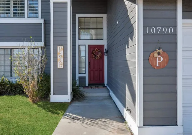 Photo 2 of Single family home for sale at 10790 Oakbend Dr, San Diego, CA 92131 | MLS# 260024367SD | Listing updated on 2026-10-07
