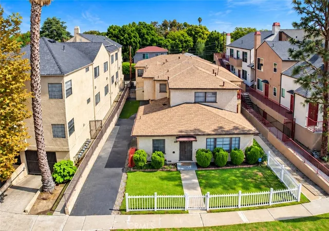 Photo 2 of Multi family home for sale at 2526 S Centinela Ave, Los Angeles, CA 90064 | MLS# PW26218352 | Listing updated on 2026-10-07