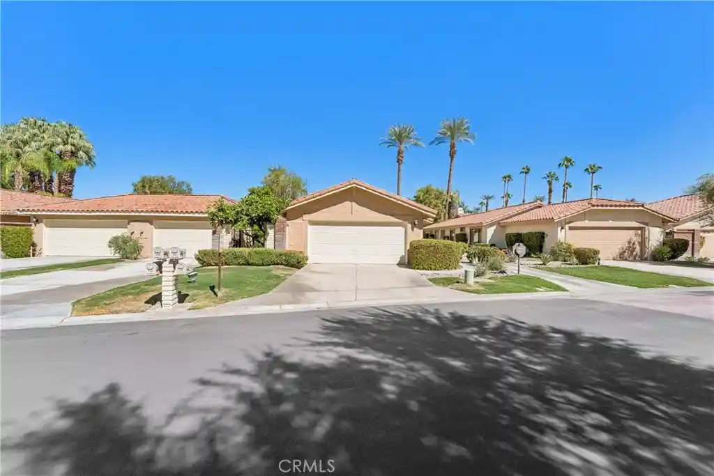 Photo 1 of Condo for sale at 132 Gran Via, Palm Desert, CA 92260 | MLS# DW26218250 | Listing updated on 2026-10-22