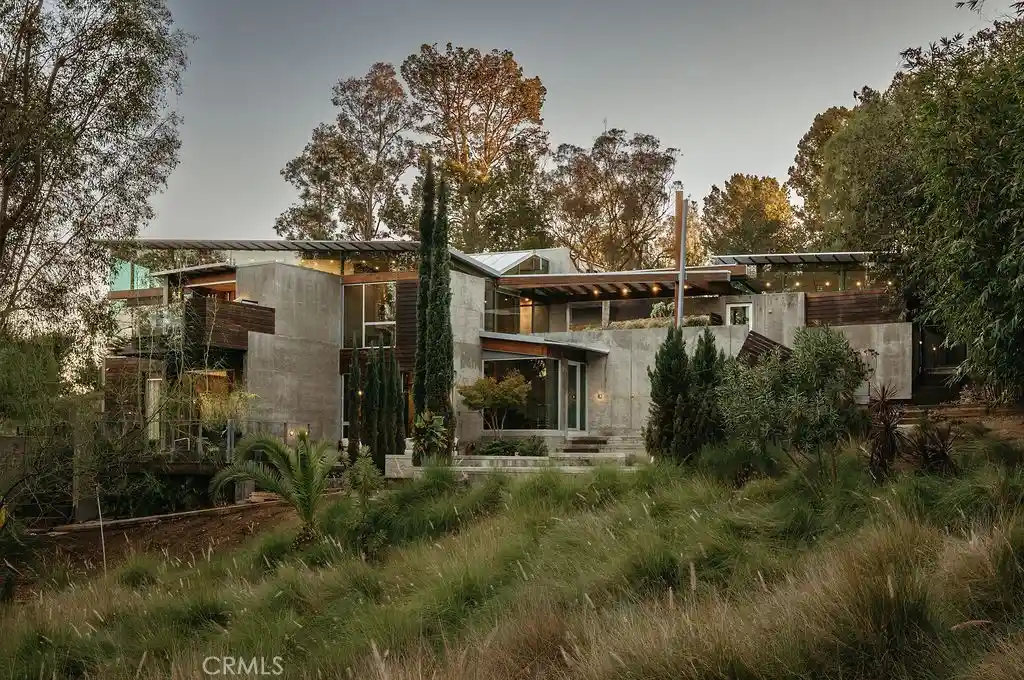 Single family home for sale at 2231 Foothill Blvd, Santa Ana, CA 92705 | MLS# OC26217524