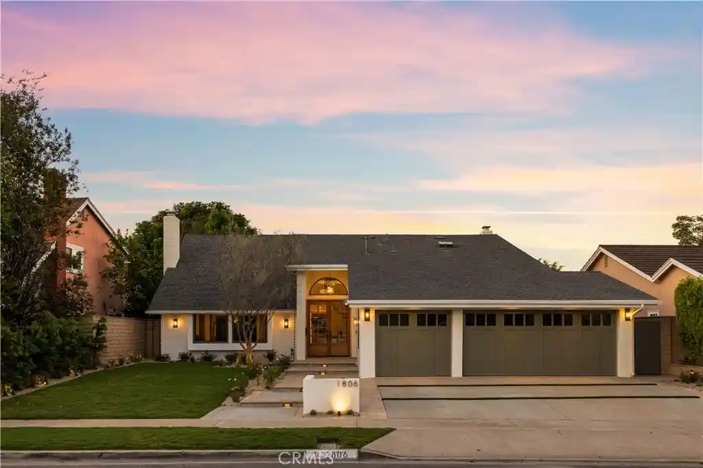 Photo 1 of Sale Pending at 1806 Hummingbird Dr, Costa Mesa, CA 92626 | MLS# OC26216319 | Listing updated on 2026-10-28