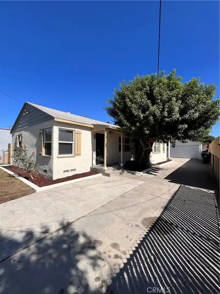 Photo 1 of Multi family home for sale at 4950 Passons Blvd, Pico Rivera, CA 90660 | MLS# PW26218471 | Listing updated on 2026-10-16