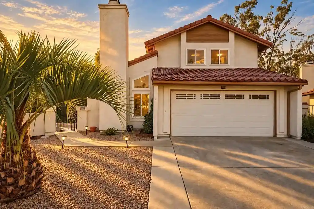Single family home for sale at 2343 Fair Oak Ct, Escondido, CA 92026 | MLS# PTP2607555