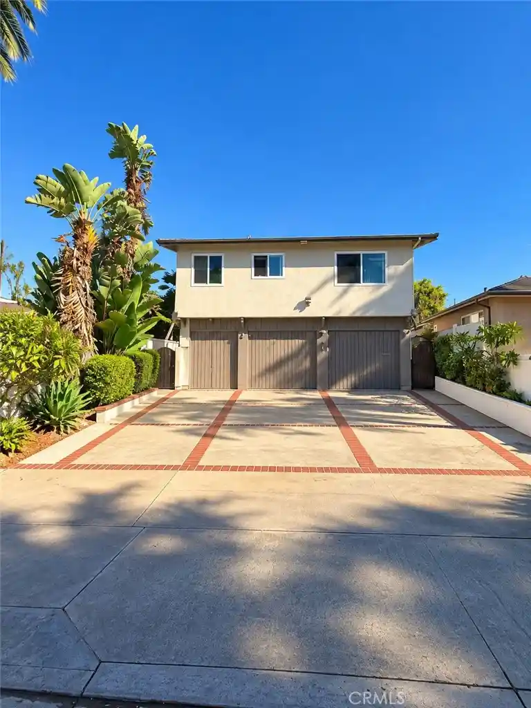 Photo 1 of Multi family home for sale at 26905 Avenida Las Palmas, Capistrano Beach, CA 92624 | MLS# OC26213277 | Listing updated on 2026-10-13