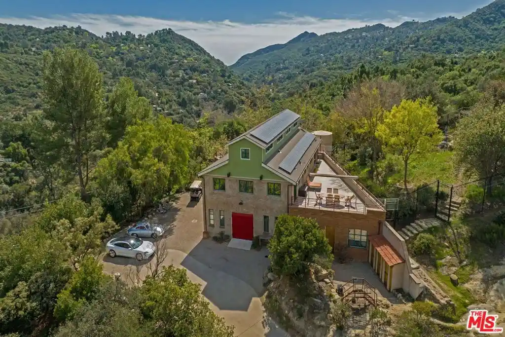 Photo 1 of Mansion for sale at 635 Greenleaf Cyn Rd, Topanga, CA 90290 | MLS# 26997657 | Listing updated on 2026-10-30
