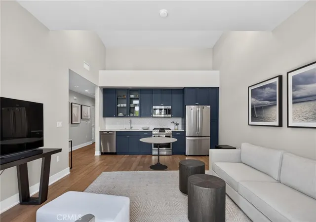 Photo 2 of Condo for sale at 125 Hurlbut St #202, Pasadena, CA 91105 | MLS# BB26218520 | Listing updated on 2026-10-11
