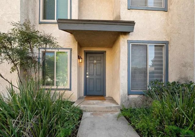 Photo 2 of Condo for sale at 9250 Sunland Blvd #34, Sun Valley, CA 91352 | MLS# 260024386SD | Listing updated on 2026-10-07