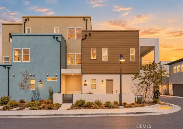 Photo 2 of Townhouse for sale at 324 Merit, Irvine, CA 92618 | MLS# OC26218588 | Listing updated on 2026-10-10