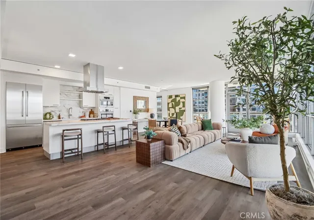 Photo 3 of Condo for sale at 9 Macarthur Pl #1507, Santa Ana, CA 92707 | MLS# OC26218537 | Listing updated on 2026-10-11