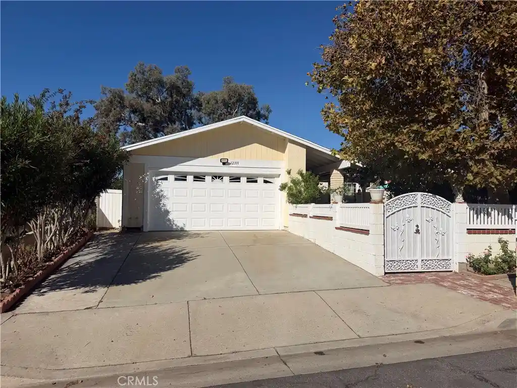 Photo 1 of Single family home for sale at 12331 Kitching St, Moreno Valley, CA 92557 | MLS# IG26218518 | Listing updated on 2026-10-18