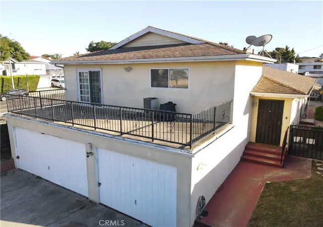 Photo 1 of Multi family home for sale at 2706 Robinson St, Redondo Beach, CA 90278 | MLS# SB26217359 | Listing updated on 2026-10-11
