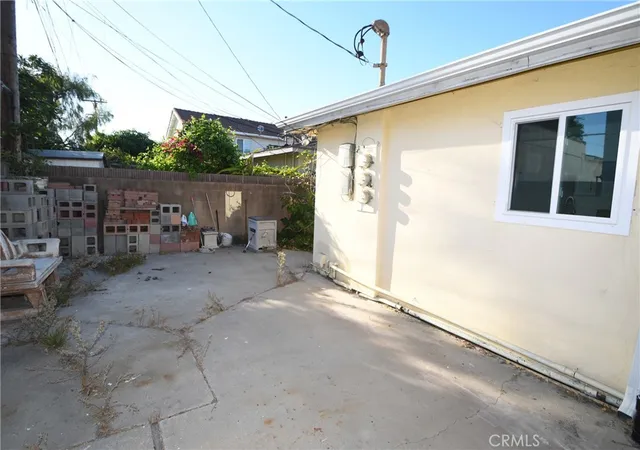 Photo 3 of Multi family home for sale at 2706 Robinson St, Redondo Beach, CA 90278 | MLS# SB26217359 | Listing updated on 2026-10-11