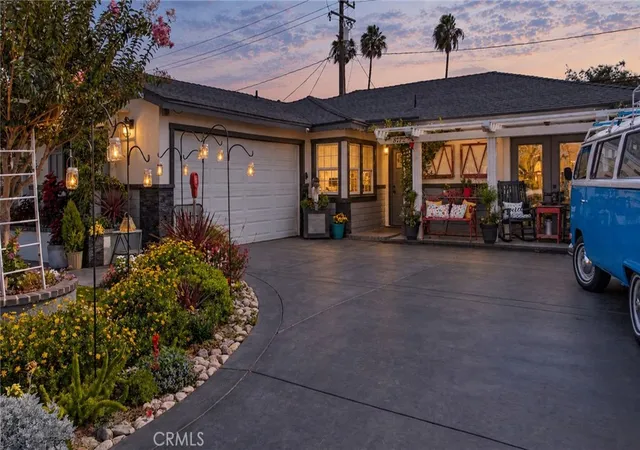 Photo 2 of Single family home for sale at 8172 Kiner, Huntington Beach, CA 92646 | MLS# NP26217762 | Listing updated on 2026-10-11