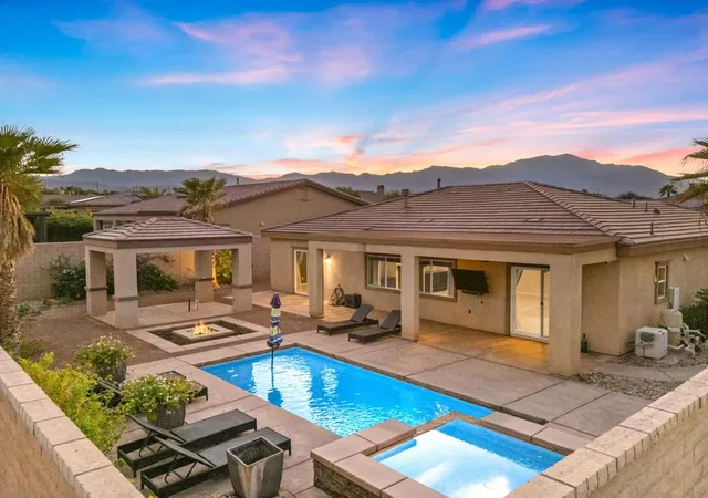 Single family home for sale at 73861 Da Vinci Ct, Palm Desert, CA 92211 | MLS# 219153955DA