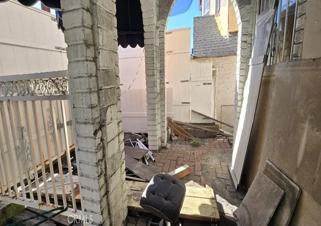 Photo 3 of Single family home for sale at 1649 S Vermont, Los Angeles, CA 90006 | MLS# DW26218605 | Listing updated on 2026-10-08