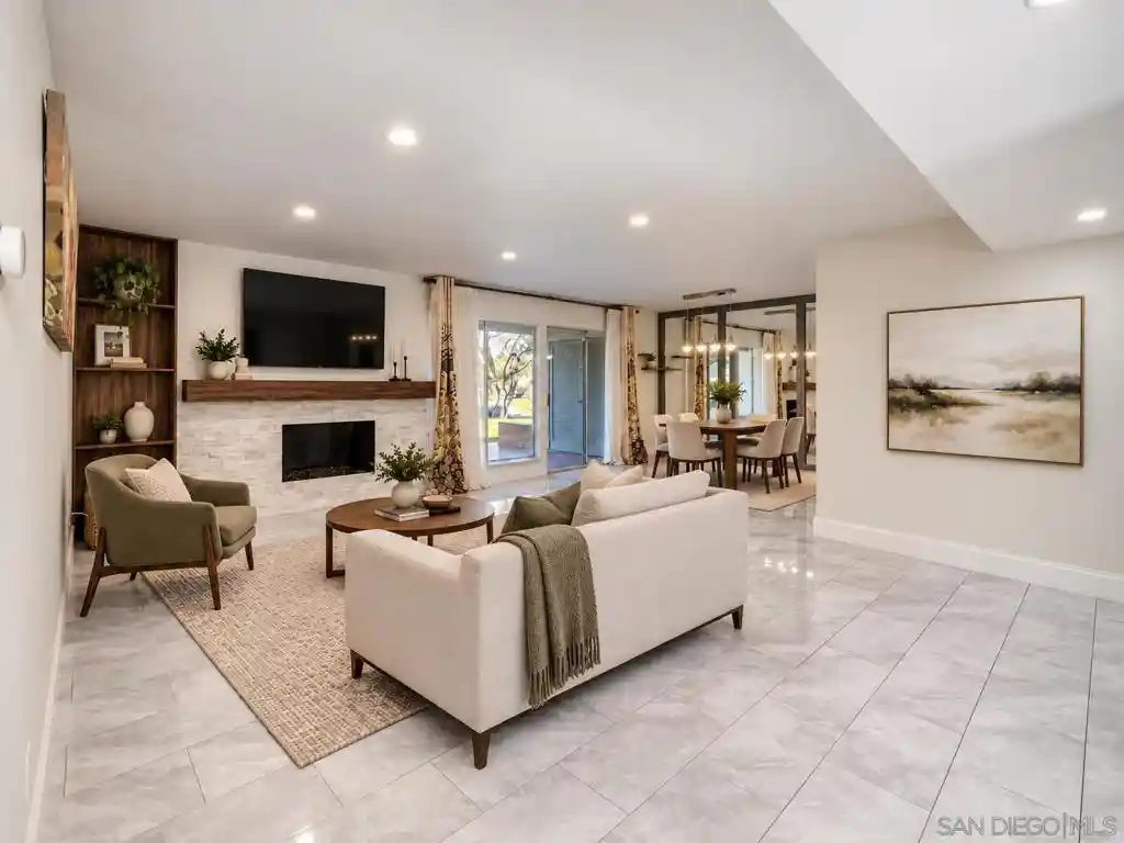 Listing Photo 1 - Condo for sale in 12056 Caminito Campana located at 12056 Caminito Campana, San Diego, CA 92128 - Unit 12056 Caminito Campana