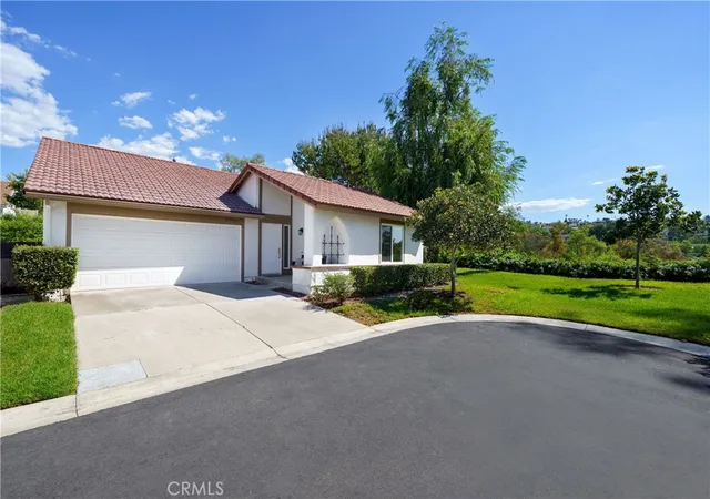 Photo 2 of Single family home for sale at 27772 Via Granados, Mission Viejo, CA 92692 | MLS# OC26217243 | Listing updated on 2026-10-08
