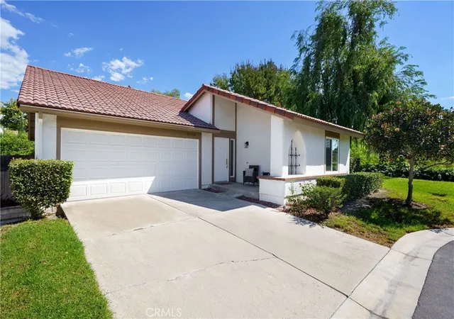 Photo 3 of Single family home for sale at 27772 Via Granados, Mission Viejo, CA 92692 | MLS# OC26217243 | Listing updated on 2026-10-08
