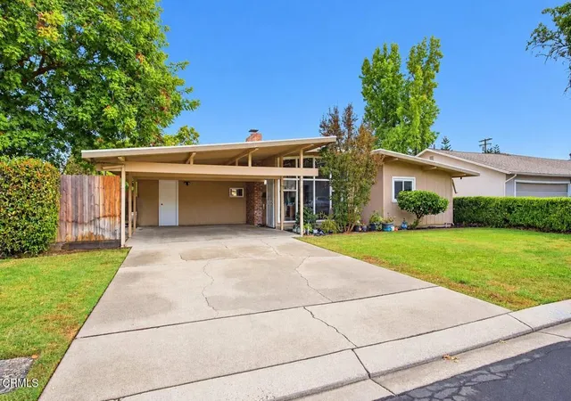 Photo 1 of Single family home for sale at 1417 Cherrywood Dr, Modesto, CA 95350 | MLS# V1-39147 | Listing updated on 2026-10-30
