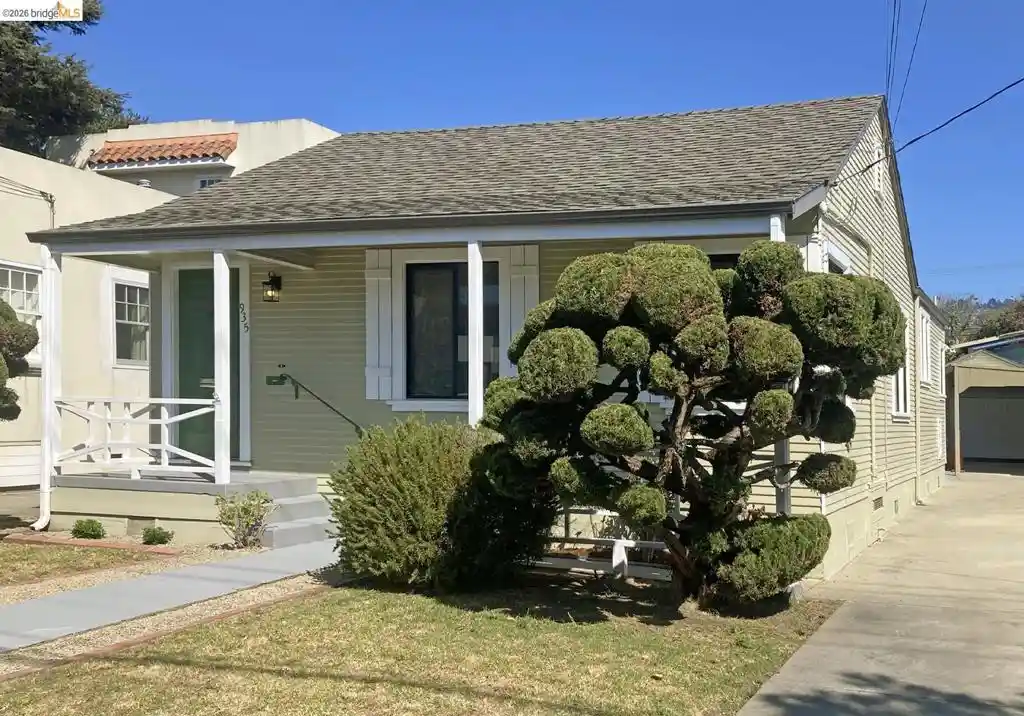 Single family home for sale at 935 Key Route Blvd, Albany, CA 94706 | MLS# 41150551