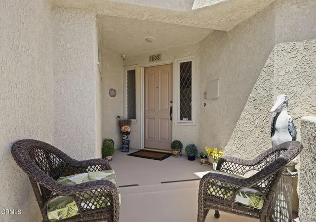 Photo 3 of Condo for sale at 1808 Emerald Isle Way, Oxnard, CA 93035 | MLS# V1-39148 | Listing updated on 2026-10-10