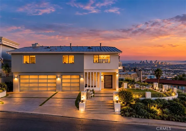 Single family home for sale at 180 Aspen Oak, Glendale, CA 91207 | MLS# BB26217391