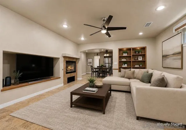 Photo 4 of Single family home for sale at 10964 Deering St, San Diego, CA 92126 | MLS# 260024393SD | Listing updated on 2026-10-08