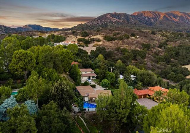Photo 3 of Single family home for sale at 1107 Sandhurst Ln, La Verne, CA 91750 | MLS# CV26217366 | Listing updated on 2026-10-08