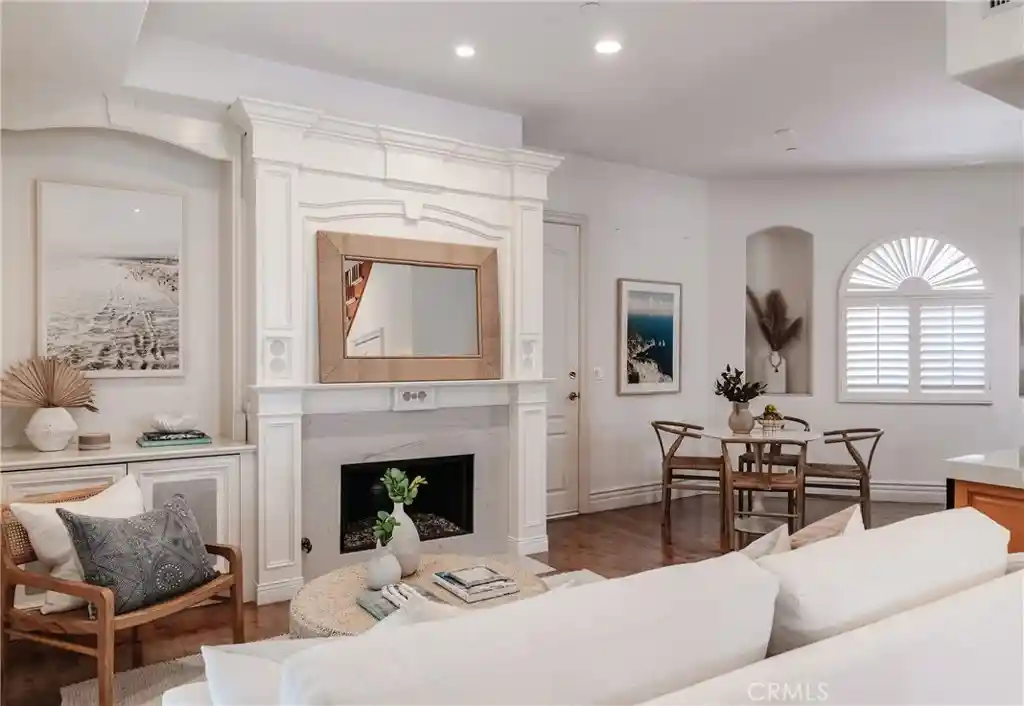 Photo 1 of Townhouse for sale at 2213 Gates Ave #A, Redondo Beach, CA 90278 | MLS# SB26210672 | Listing updated on 2026-10-29