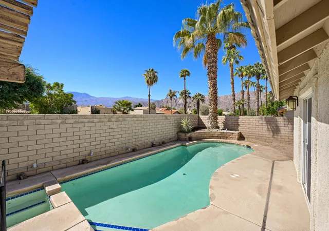 Photo 1 of Single family home for sale at 78725 Via Sonata, La Quinta, CA 92253 | MLS# 219153965DA | Listing updated on 2026-10-08