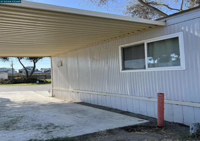 Photo 3 of Manufactured home for sale at 3505 Gateway Rd, Bethel Island, CA 94511 | MLS# 41150564 | Listing updated on 2026-10-09