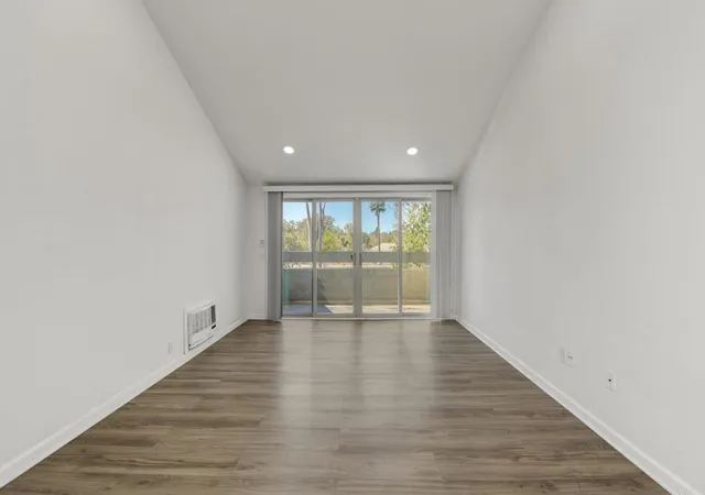 Listing Photo 1 - Condo for sale in building located at 1350 N Escondido Blvd, Escondido, CA 92026 - Unit #44