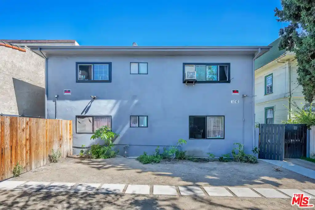 Listing Photo 1 - Condo for sale in 1016 S Westlake Ave located at 1016 S Westlake Ave, Los Angeles, CA 90006 - Unit 1016 S Westlake Ave