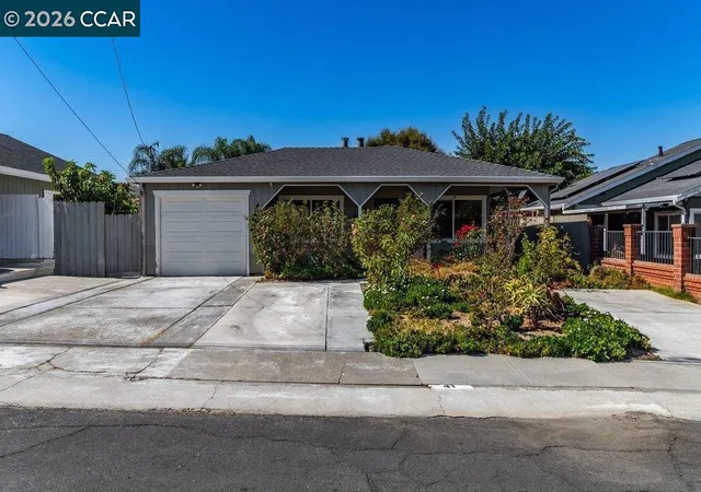 Single family home for sale at 41 Canal Dr, Bay Point, CA 94565 | MLS# 41150601