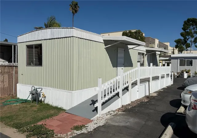 Photo 1 of Manufactured home for sale at 520 E Carson St #15, Carson, CA 90745 | MLS# PV26216101 | Listing updated on 2026-10-09