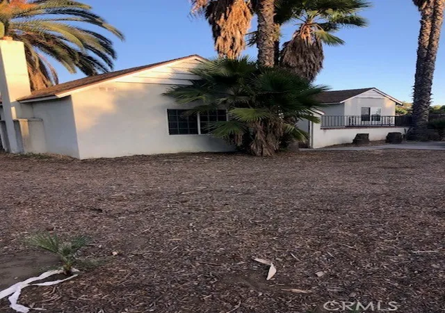 Photo 3 of Single family home for sale at 296 Palm Ave, Hemet, CA 92543 | MLS# SW26218977 | Listing updated on 2026-10-09