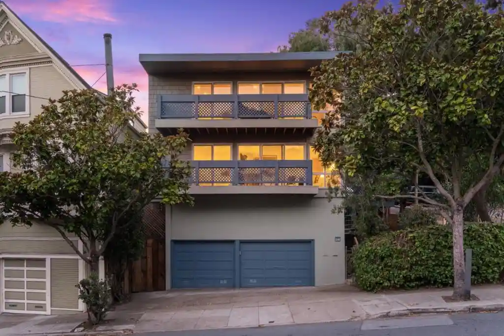Photo 1 of Sale Pending at 27002702 Diamond St, San Francisco, CA 94131 | MLS# ML82063908 | Listing updated on 2026-10-20
