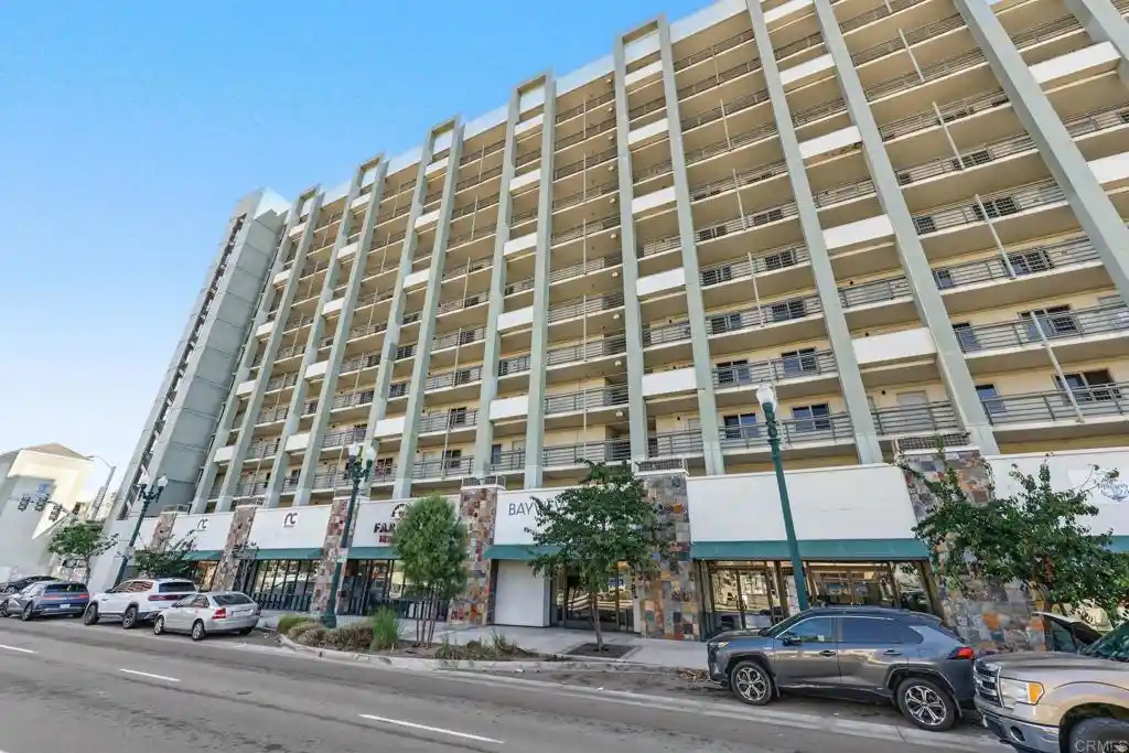 Listing Photo 1 - Condo for sale in 801 National City Blvd located at 801 National City Blvd, National, CA 91950 - Unit #204