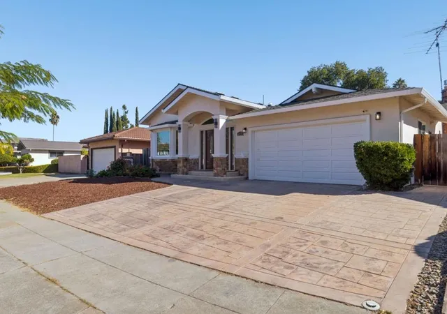 Photo 3 of Single family home for sale at 6374 Wisteria Way, San Jose, CA 95129 | MLS# ML82063911 | Listing updated on 2026-10-12