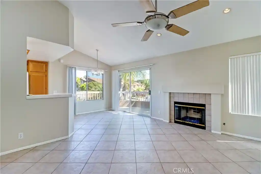 Listing Photo 1 - Condo for sale in 79 Conch Reef located at 79 Conch Reef, Aliso Viejo, CA 92656 - Unit 79 Conch Reef