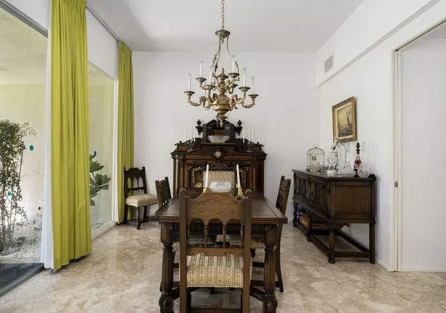 Listing Photo 5 - Condo for sale in building located at 2515 E Jacaranda Rd, Palm Springs, CA 92264
